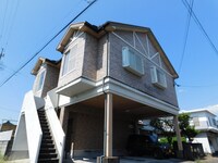 サムシングハウス