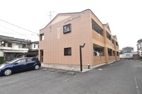 サンタプレイスⅡ