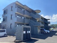 ベイリーフ中山