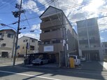 アルティスタ三条
