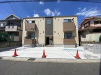 ラ・テール草加