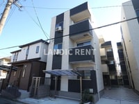 Premiere Place馬出