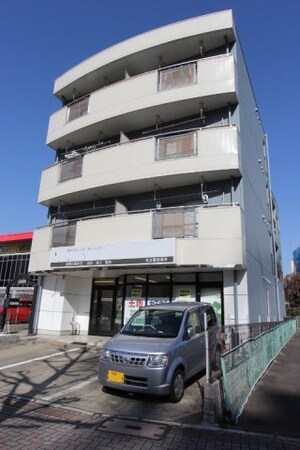 シティ内山