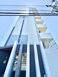 エスフィオーレ