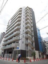 クレグラン北梅田