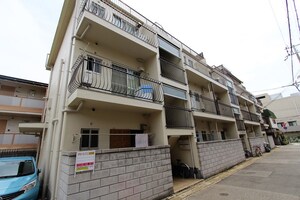 ロイヤルハイツ