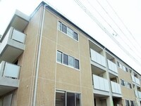 7番館
