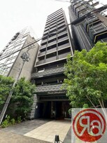 プレサンス堺筋本町駅前