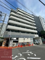M&Mウメダイースト