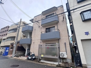 ファミネス芦屋