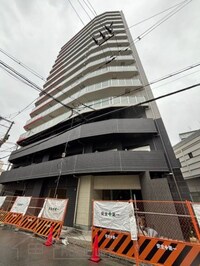 セレニテ難波ミラク参番館