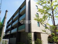 Ｌａ　ｇｒａｃｉｅｕｓｅ