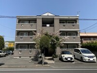 ファミール神宮寺