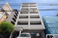 コンフォール空港通り