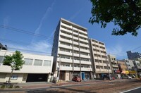 プラージュ村本