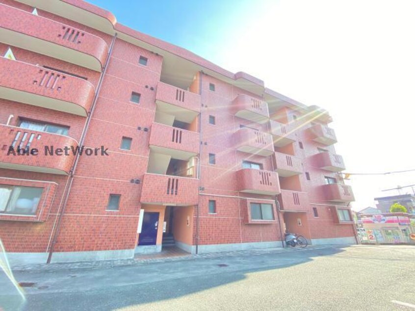  ラフィーネハイツコガ