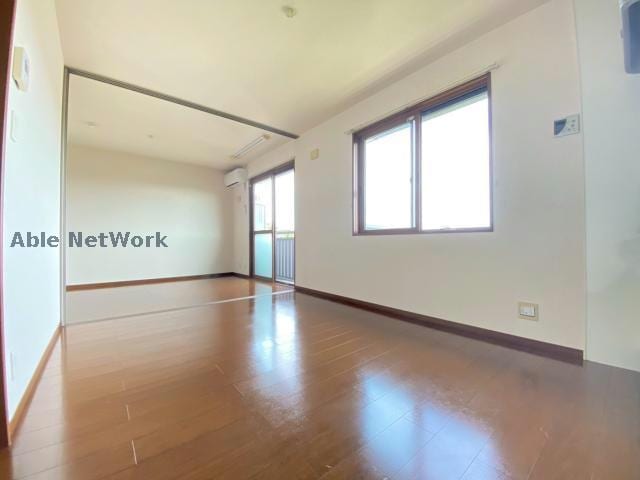 同型 オークスドュール・ウルゲ