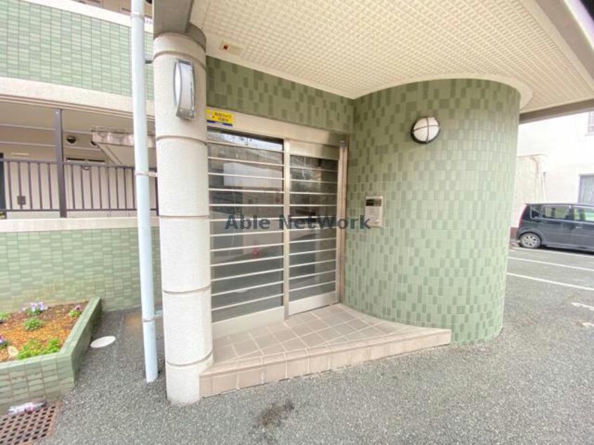  グリーンヒル葉山一番館