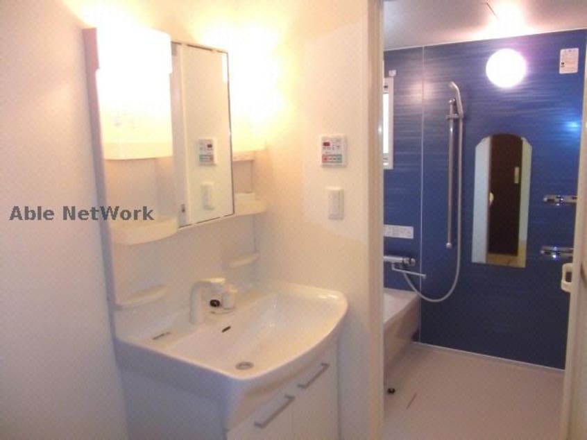  パークサイドヴィラ