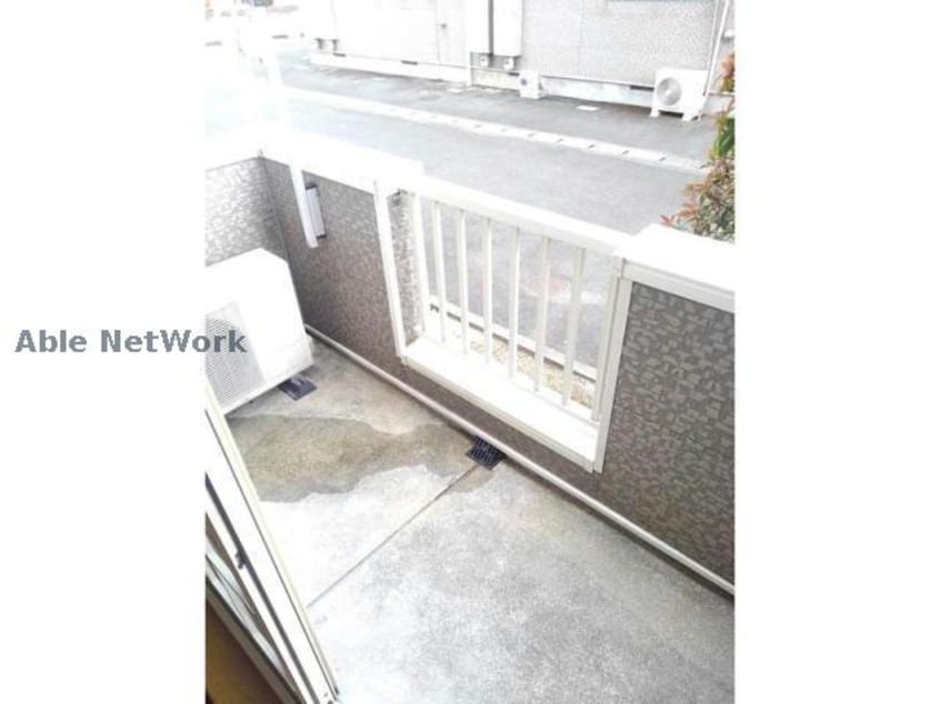  ラ・プラージュ　モア