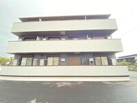 ハレレア　フミ