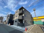 BRAVE BASE 坪井