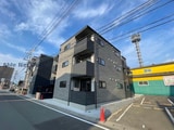 BRAVE BASE 坪井