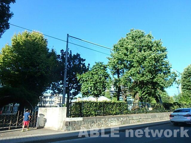 熊本市立京陵中学校(中学校/中等教育学校)まで828m シャーメゾン壺川