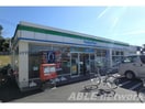 ファミリーマート熊本鶴羽田一丁目店(コンビニ)まで696m TORISIA飛田