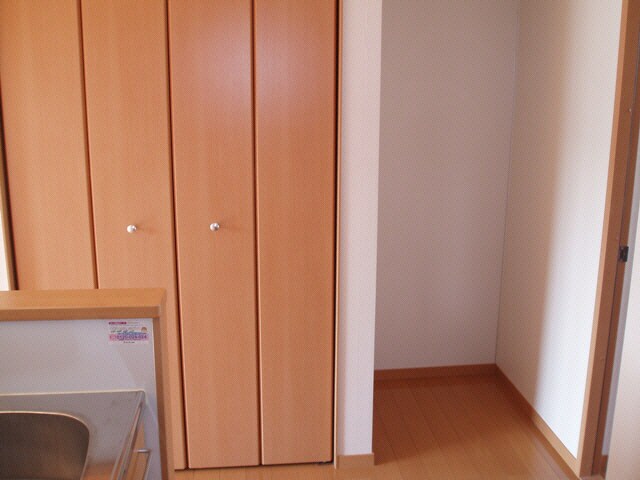 冷蔵庫置場 イーストタウンＣ