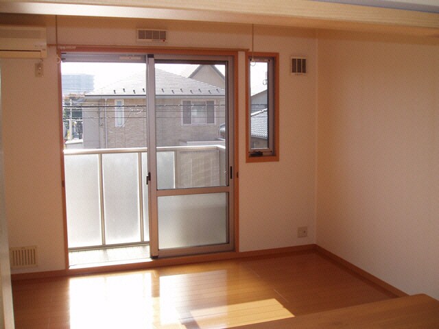 洋室南窓 イーストタウンＣ