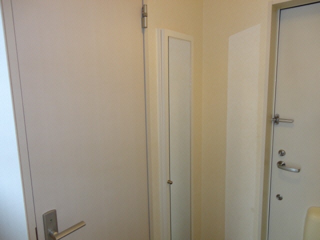 玄関 イーストヒルズ