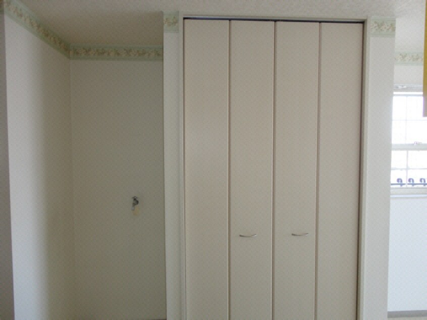 ｸﾛｰｾﾞｯﾄ イーストヒルズ