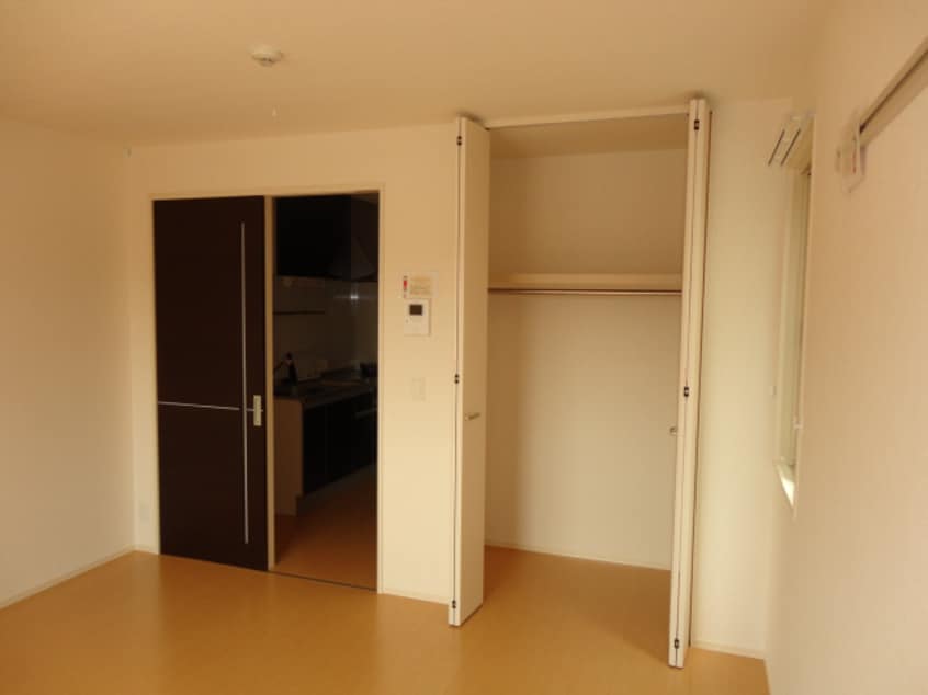 洋室収納 クレール