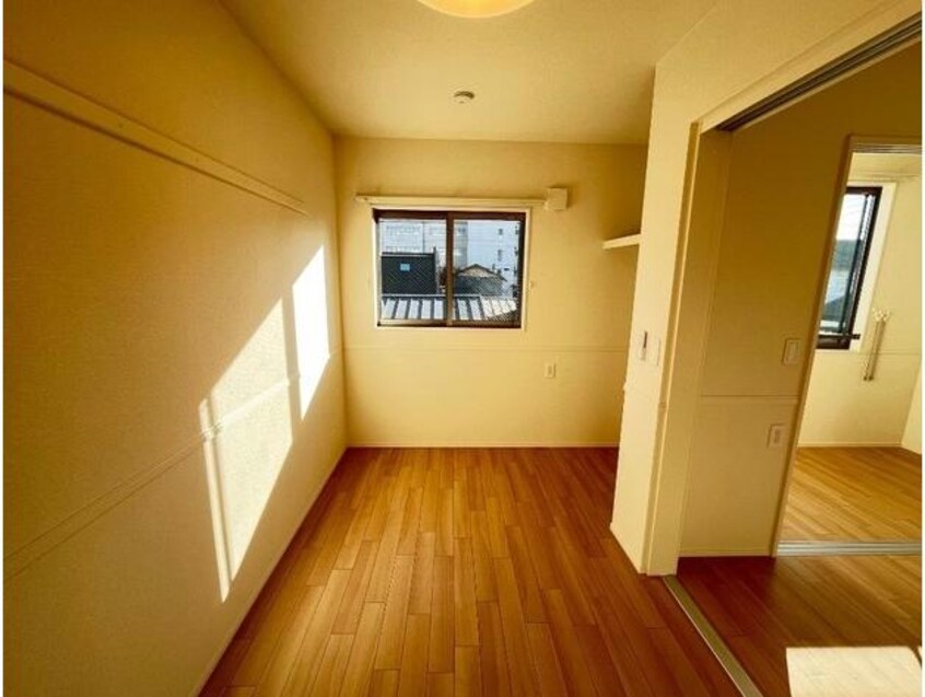  ライブコア佐野