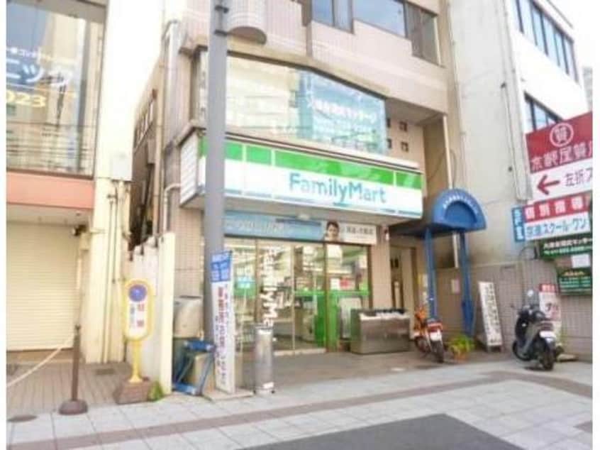 ファミリーマート浜大津駅前店(コンビニ)まで364m ドエルポートレート