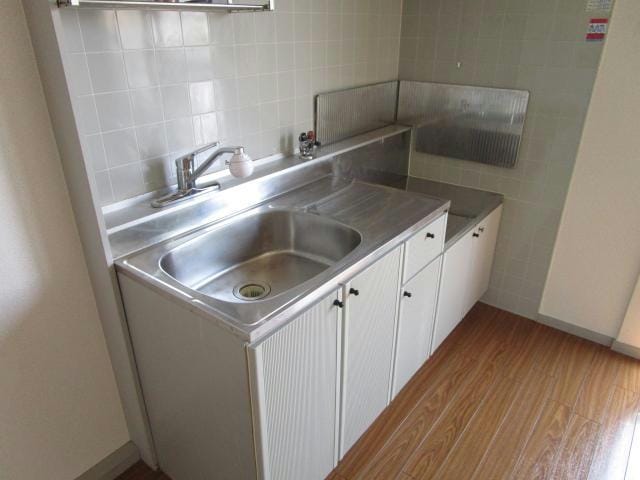  東海道本線<琵琶湖線・JR京都線>/石山駅 バス15分赤川下車:停歩5分 2階 築33年