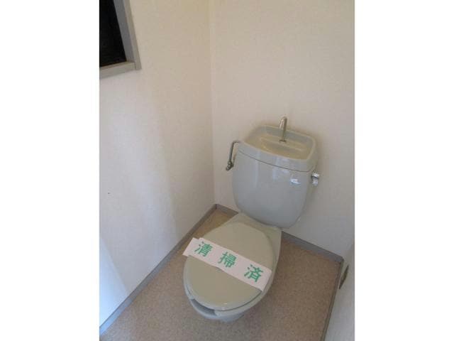  東海道本線<琵琶湖線・JR京都線>/石山駅 バス15分赤川下車:停歩5分 2階 築33年