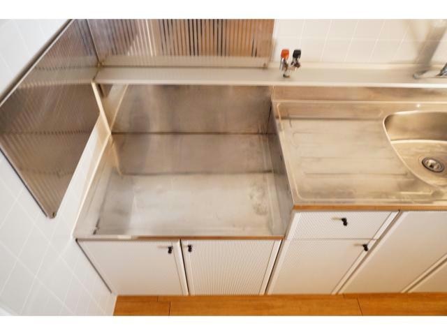  東海道本線<琵琶湖線・JR京都線>/石山駅 バス15分赤川下車:停歩5分 1階 築33年