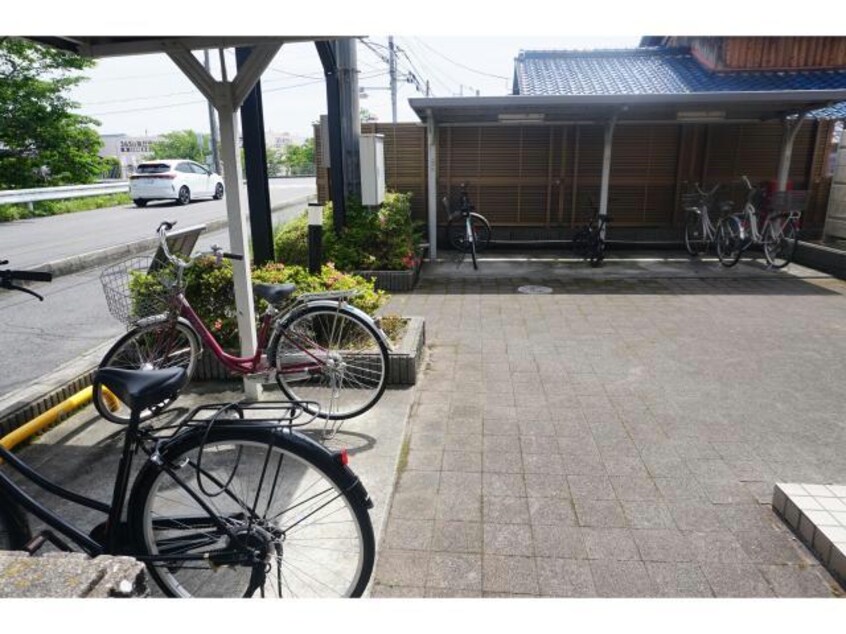 東海道本線<琵琶湖線・JR京都線>/瀬田駅 徒歩18分 4階 築24年