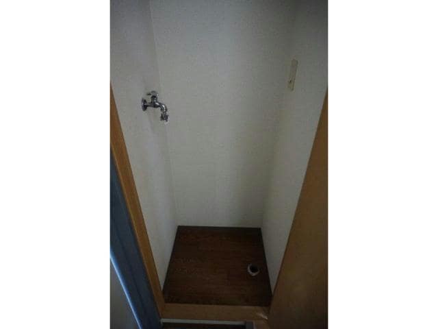  東海道本線<琵琶湖線・JR京都線>/石山駅 バス15分赤川下車:停歩4分 3階 築26年