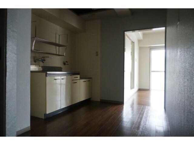  東海道本線<琵琶湖線・JR京都線>/大津駅 徒歩13分 3階 築38年