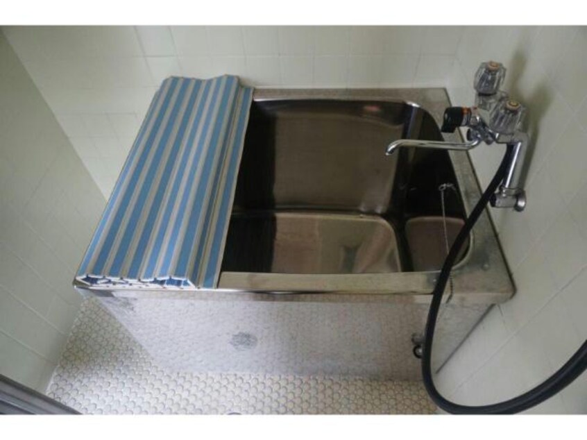  東海道本線<琵琶湖線・JR京都線>/大津駅 徒歩13分 3階 築38年