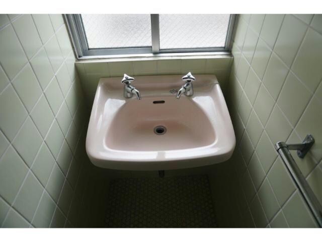  東海道本線<琵琶湖線・JR京都線>/大津駅 徒歩13分 3階 築38年