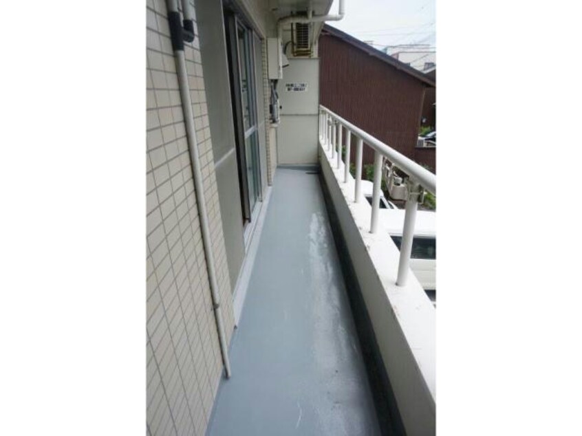  東海道本線<琵琶湖線・JR京都線>/大津駅 徒歩13分 3階 築38年