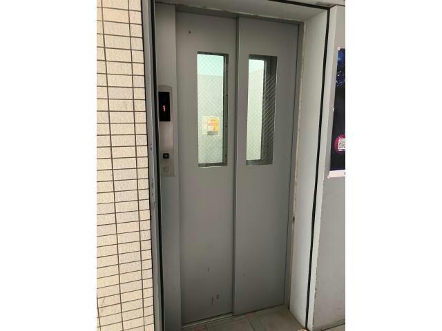  エリーフラッツ京町