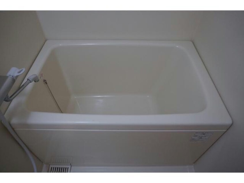  エリーフラッツ京町