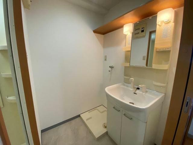  エリーフラッツ京町