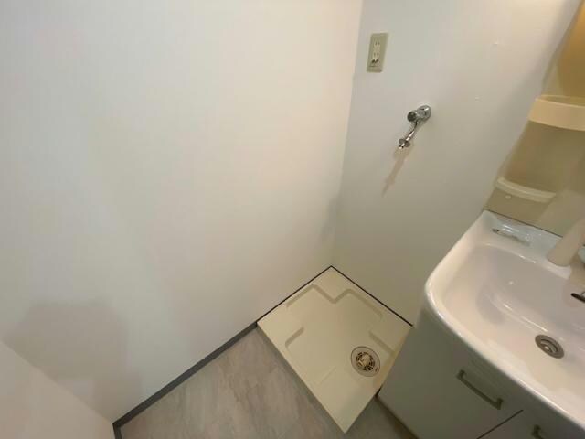  エリーフラッツ京町