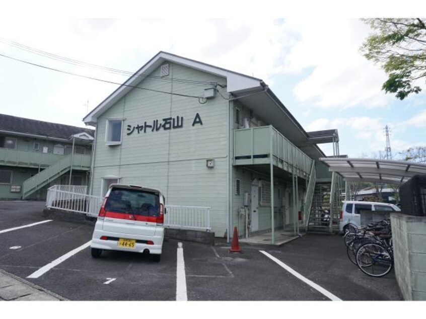  東海道本線<琵琶湖線・JR京都線>/石山駅 バス15分石山団地口下車:停歩3分 2階 築35年